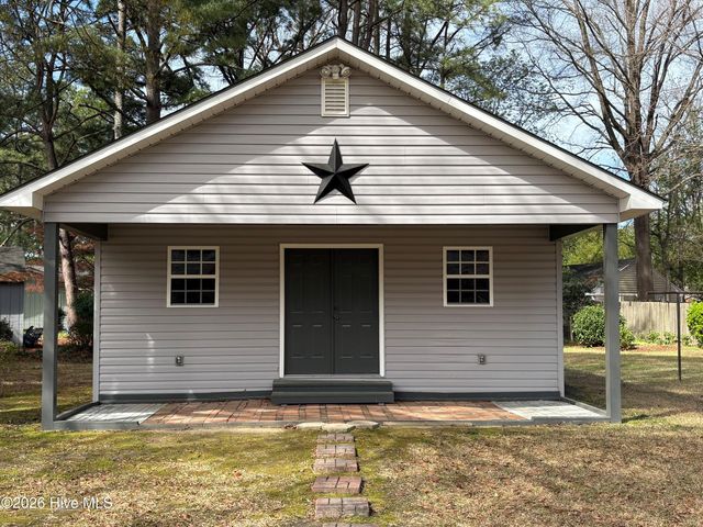 2107 Somerset Drive N, Wilson, NC 27893