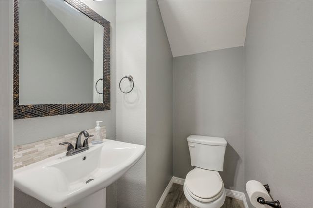 301 Southwest Parkway 330, College Station, TX 77840