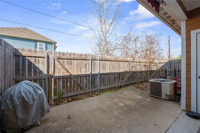 301 Southwest Parkway 330, College Station, TX 77840