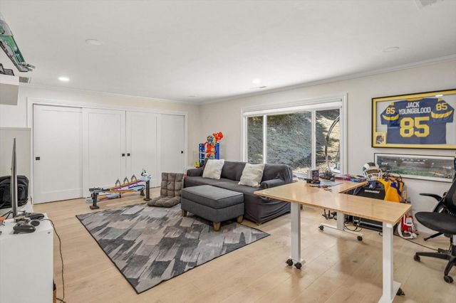 181 Spring Water Lane, Los Gatos, CA 95033