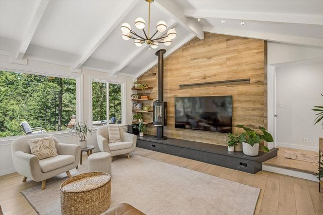 181 Spring Water Lane, Los Gatos, CA 95033