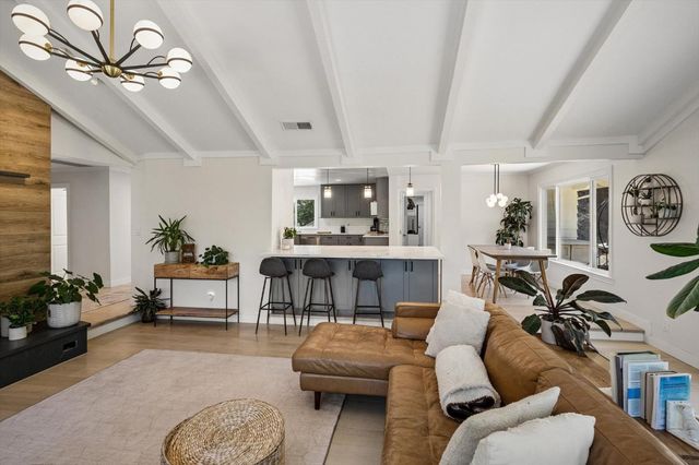 181 Spring Water Lane, Los Gatos, CA 95033