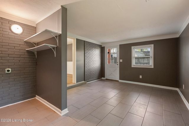 8406 Bayou Way, Louisville, KY 40242