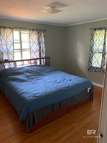 887 Old Bratt Road, Atmore, AL 36502