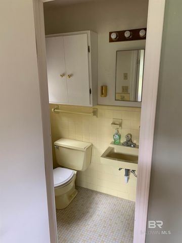 887 Old Bratt Road, Atmore, AL 36502