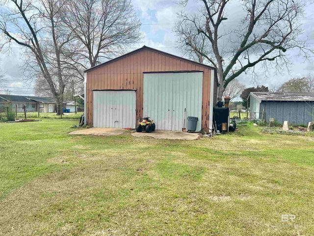 887 Old Bratt Road, Atmore, AL 36502