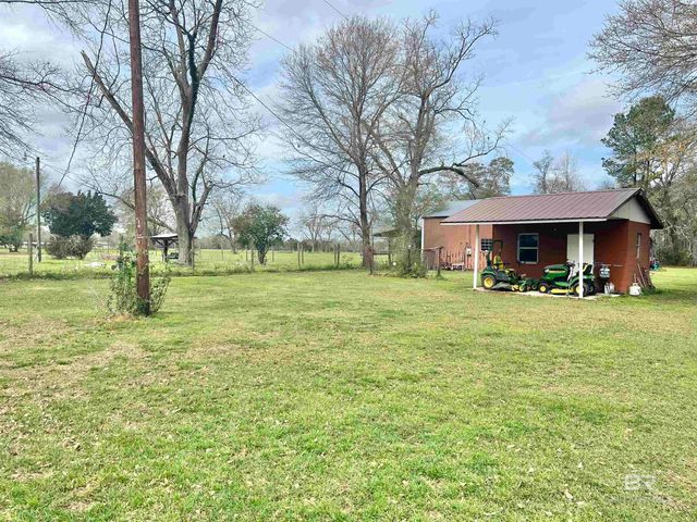 887 Old Bratt Road, Atmore, AL 36502