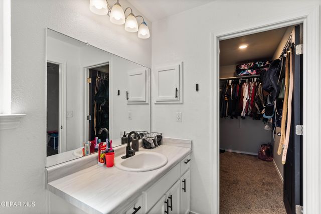 14268 Sabio Drive, Horizon City, TX 79928