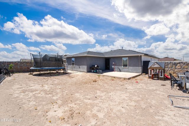 14268 Sabio Drive, Horizon City, TX 79928