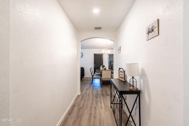 14268 Sabio Drive, Horizon City, TX 79928