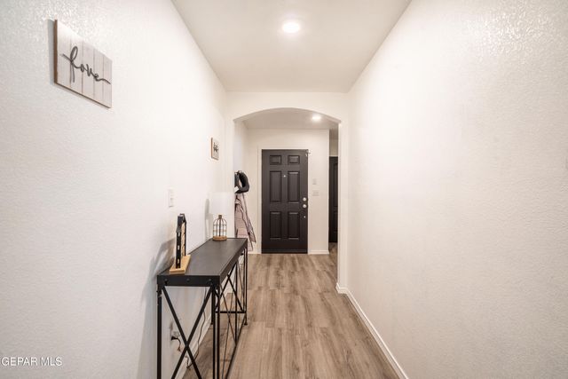 14268 Sabio Drive, Horizon City, TX 79928