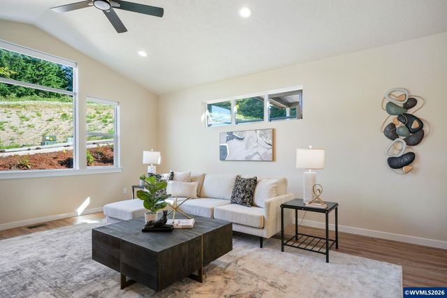 2024 NW Victory Av, Corvallis, OR 97330