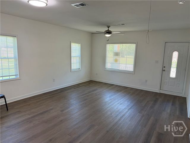 4015 5th Street, Garden City, GA 31408