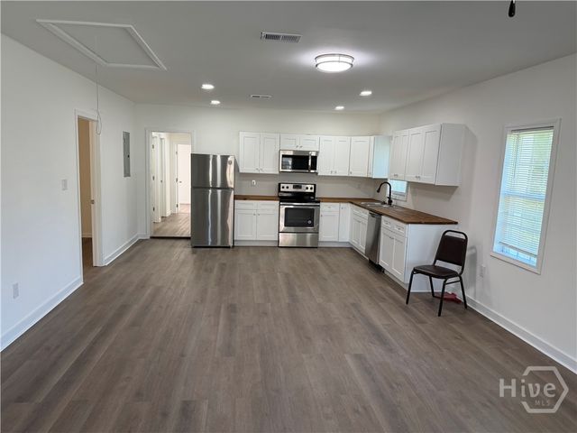 4015 5th Street, Garden City, GA 31408