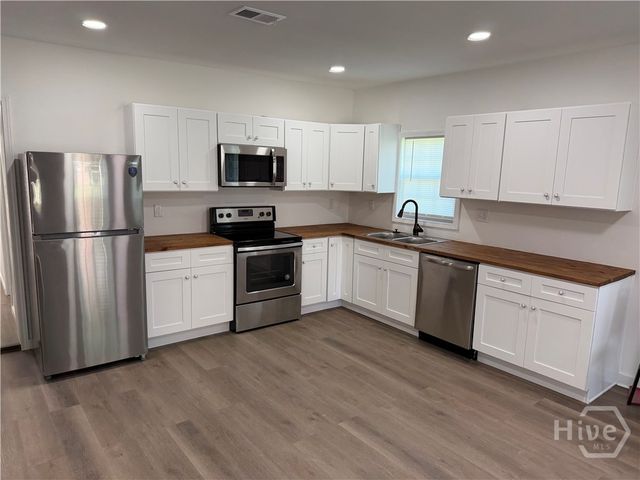 4015 5th Street, Garden City, GA 31408