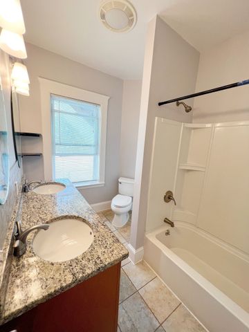 141 Kendrick Ave 1, Quincy, MA 02169