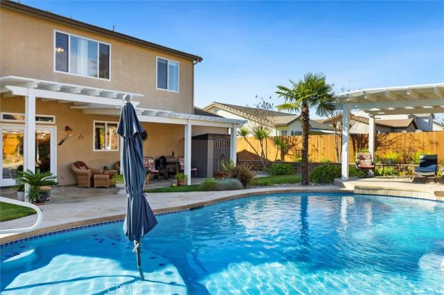 795 Angus Street, Paso Robles, CA 93446