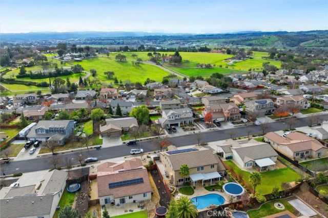 795 Angus Street, Paso Robles, CA 93446