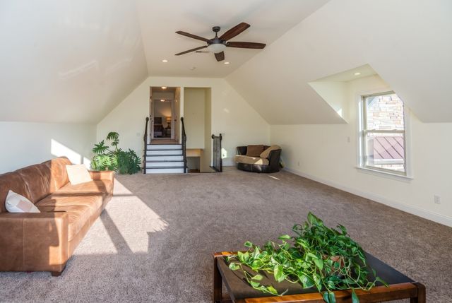 120 Wartrace Creek Rd, Wartrace, TN 37183