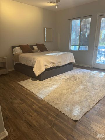 5011 Pelican Hill Drive, Bakersfield, CA 93312