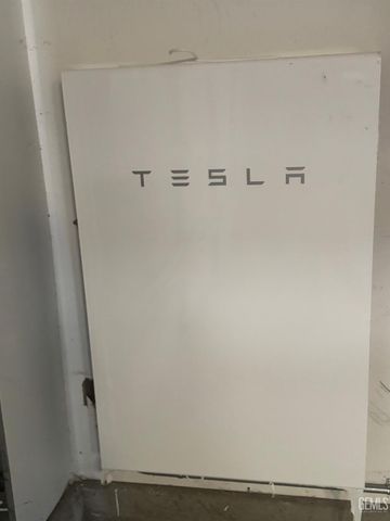 5011 Pelican Hill Drive, Bakersfield, CA 93312