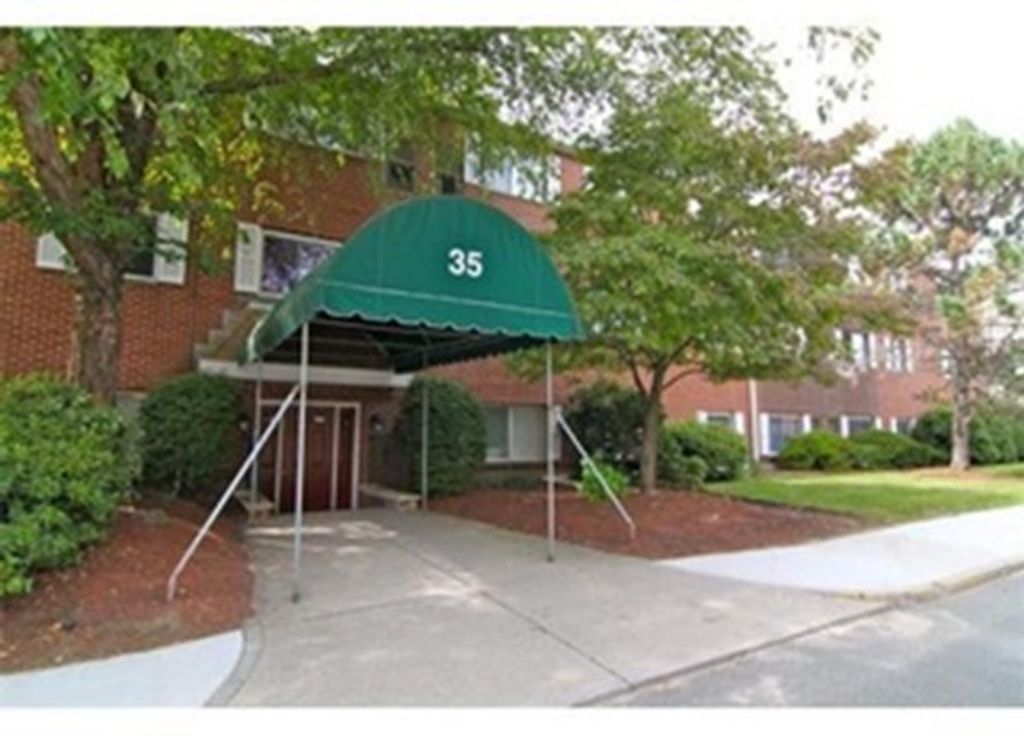 35 Prospect 110, Woburn, MA 01801