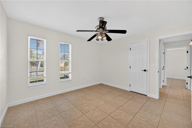 1038 SE 30th ST, Cape Coral, FL 33904