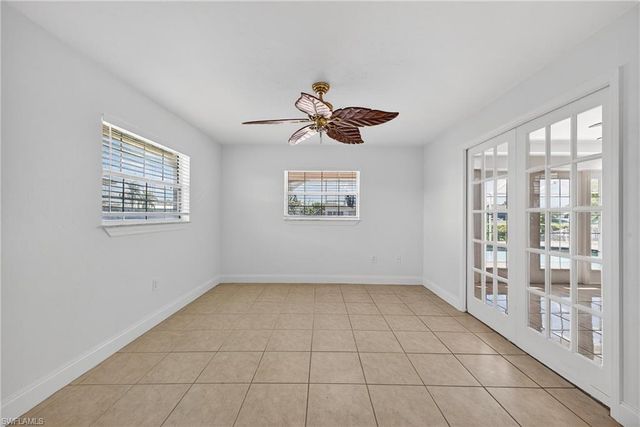 1038 SE 30th ST, Cape Coral, FL 33904