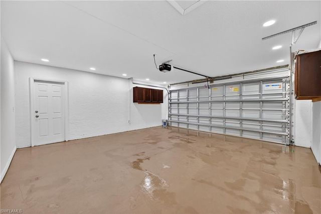 1038 SE 30th ST, Cape Coral, FL 33904