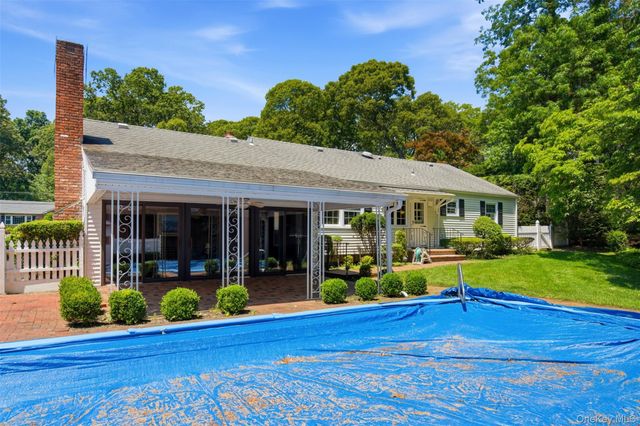92 Christian Avenue, Stony Brook, NY 11790