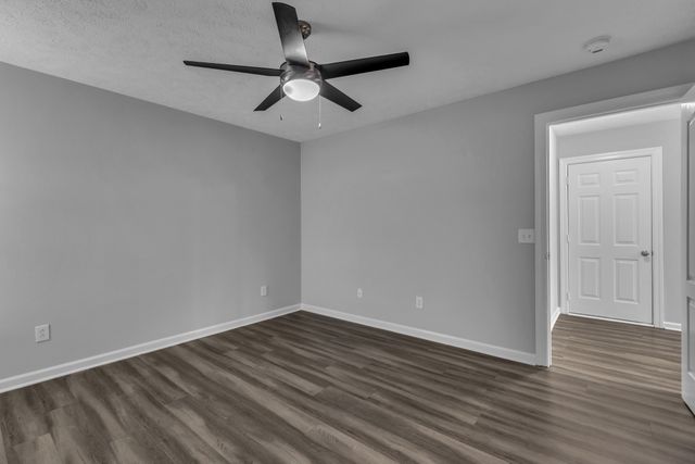 1730 Battleground Dr, Murfreesboro, TN 37129