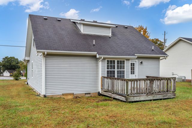 1730 Battleground Dr, Murfreesboro, TN 37129