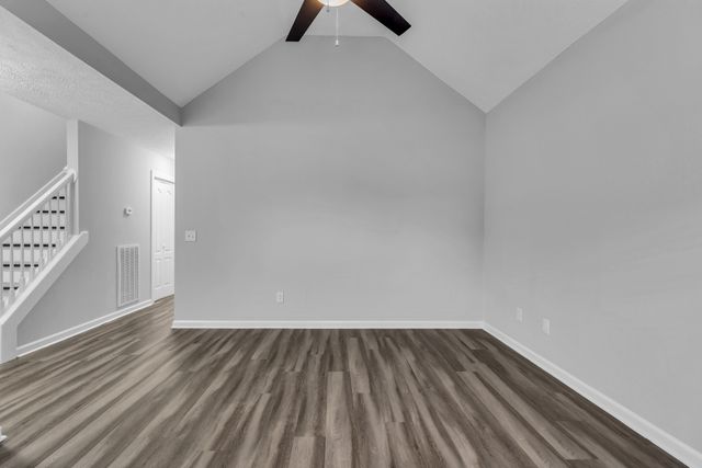 1730 Battleground Dr, Murfreesboro, TN 37129