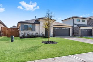 13220 Lago Acero Lane, Texas City, TX 77568