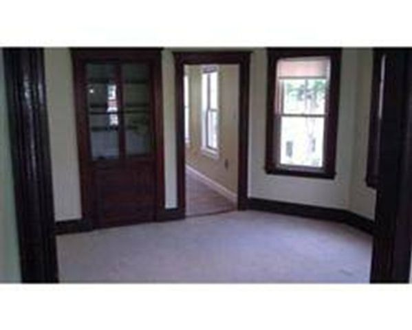 107 Merrymount Rd 2, Quincy, MA 02169