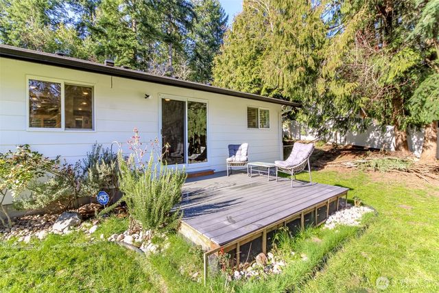 955 California Avenue SE, Port Orchard, WA 98366