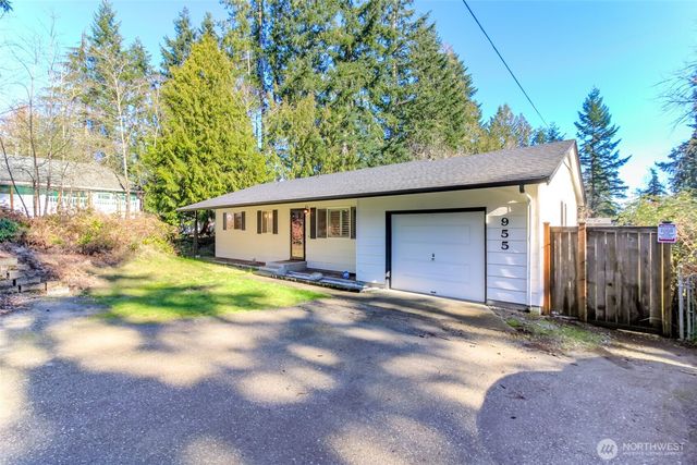 955 California Avenue SE, Port Orchard, WA 98366