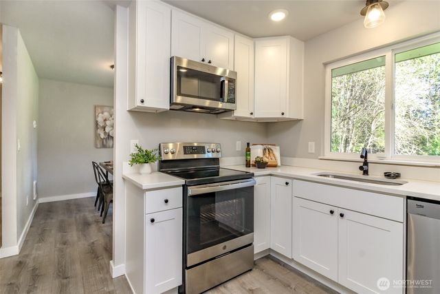 955 California Avenue SE, Port Orchard, WA 98366