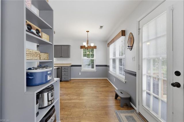 15094 Larkspur CT, Carrollton, VA 23314