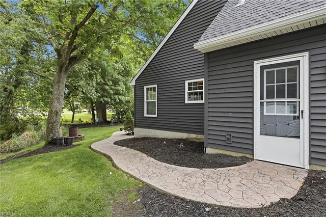 15094 Larkspur CT, Carrollton, VA 23314
