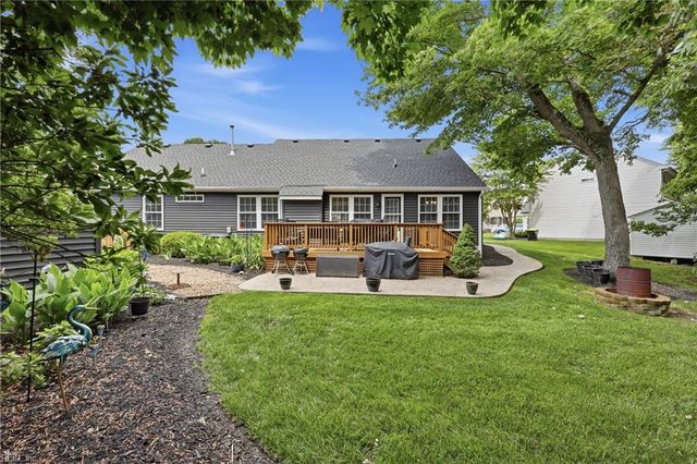 15094 Larkspur CT, Carrollton, VA 23314
