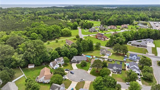 15094 Larkspur CT, Carrollton, VA 23314