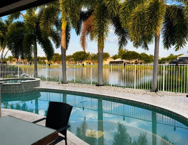 13658 Kiltie Court, Delray Beach, FL 33446