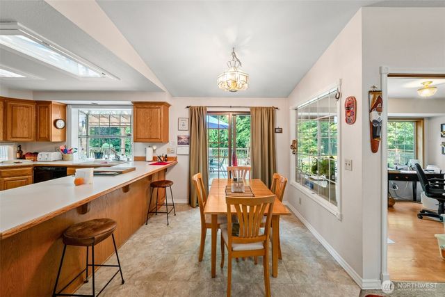 4914 Grand Fir Lane NW, Olympia, WA 98502