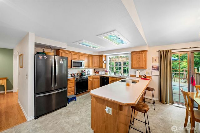 4914 Grand Fir Lane NW, Olympia, WA 98502