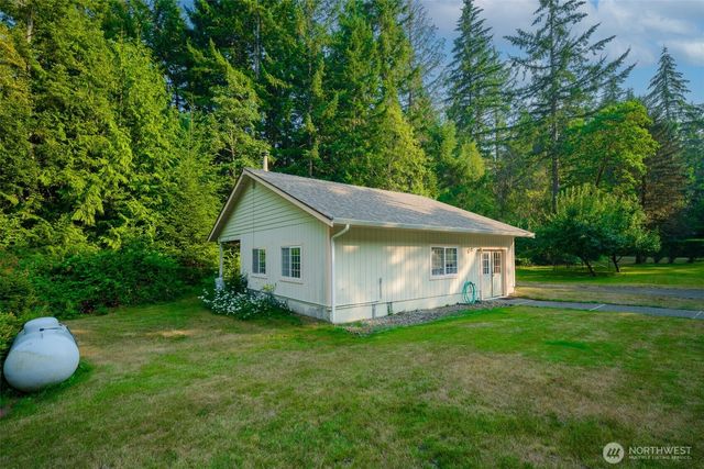 4914 Grand Fir Lane NW, Olympia, WA 98502