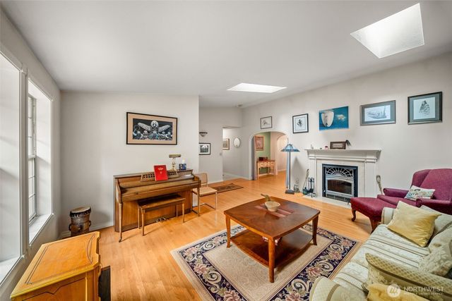 4914 Grand Fir Lane NW, Olympia, WA 98502