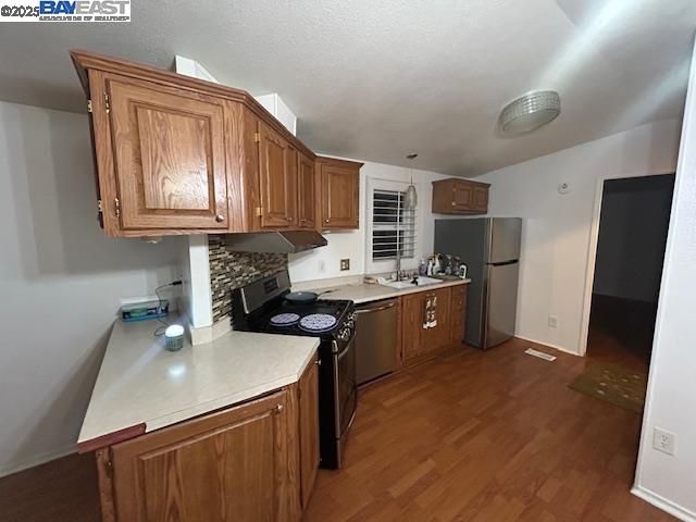 10 Lighthouse Lane, Daly City, CA 94014