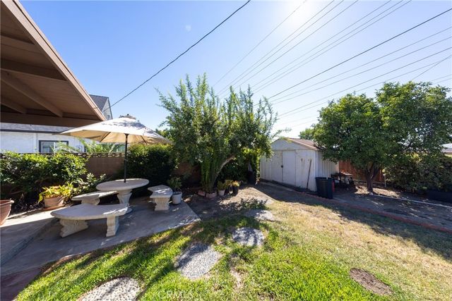 824 E I Street, Ontario, CA 91764