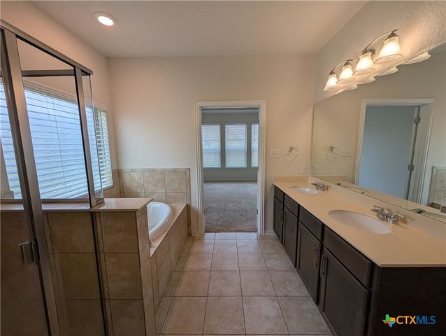 2241 Windswept Way, New Braunfels, TX 78132